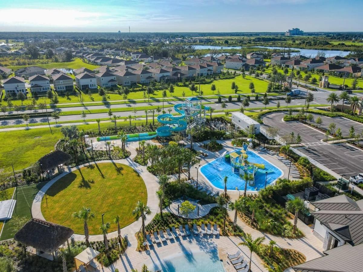 Superb Thematic 2Br Condo With 2 Clubhouses Kissimmee Buitenkant foto