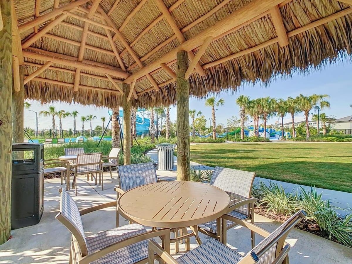 Superb Thematic 2Br Condo With 2 Clubhouses Kissimmee Buitenkant foto