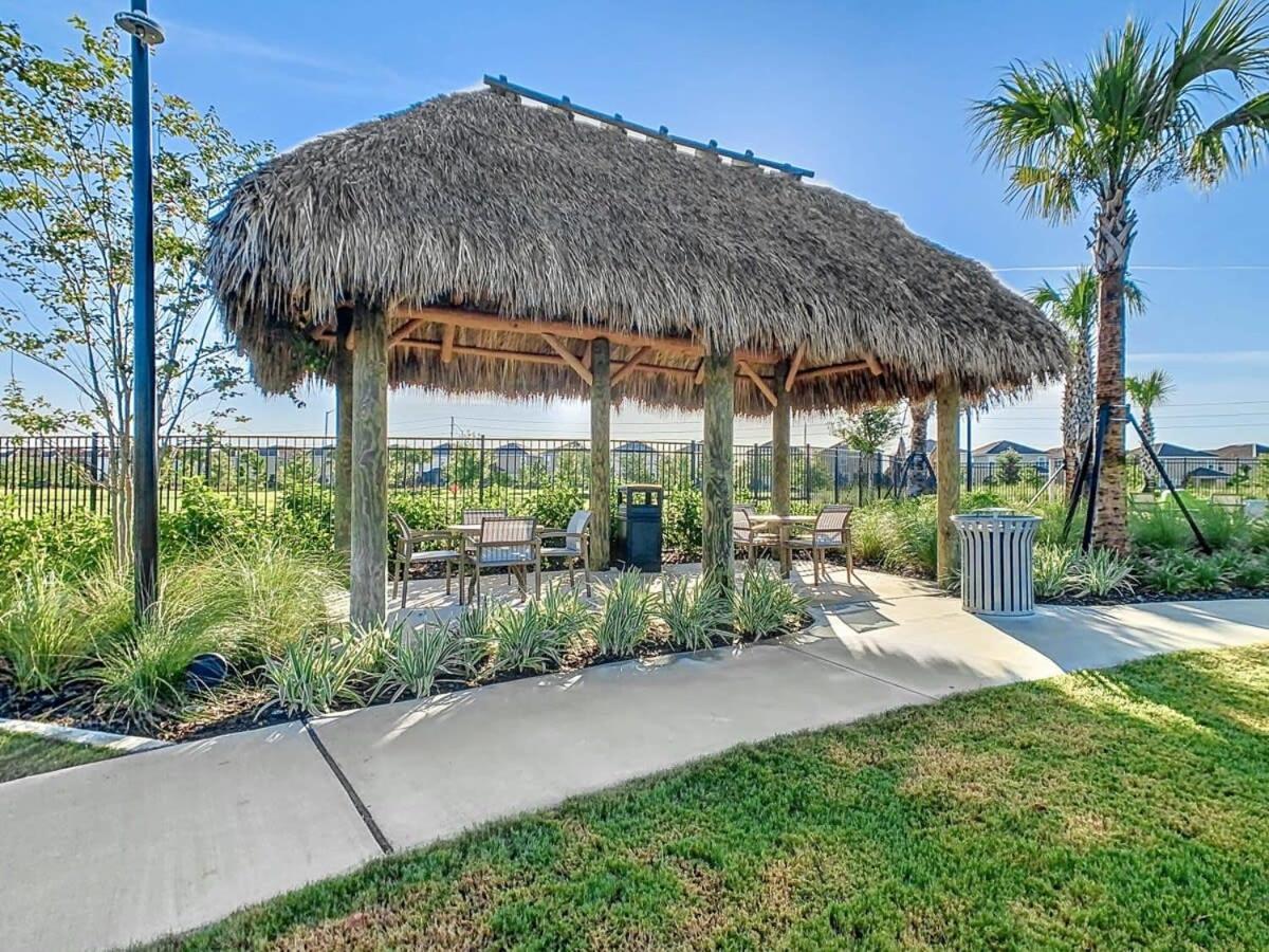Superb Thematic 2Br Condo With 2 Clubhouses Kissimmee Buitenkant foto